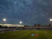 亞特蘭大鎖定拿波裏中場弗洛倫肖 斯卡馬卡重傷交易受阻